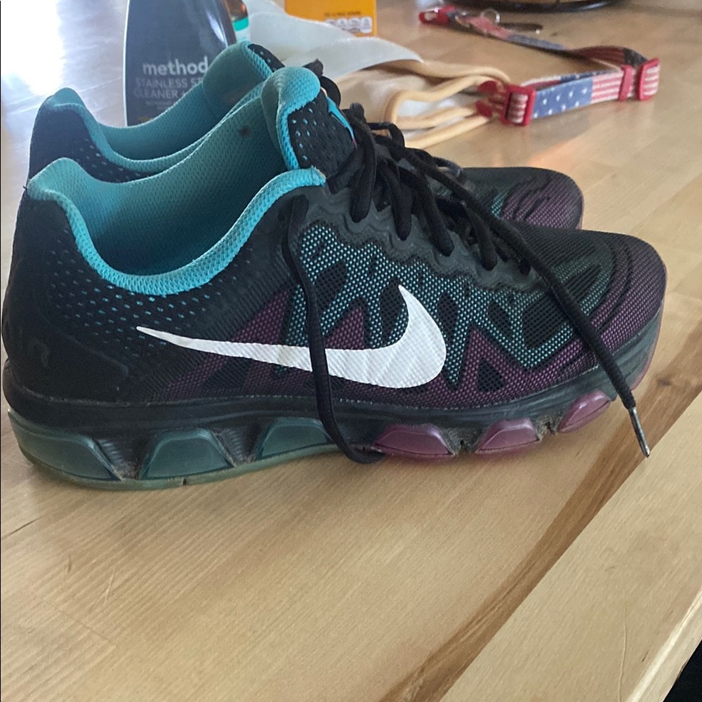 Nike Black and Purple Running Shoes